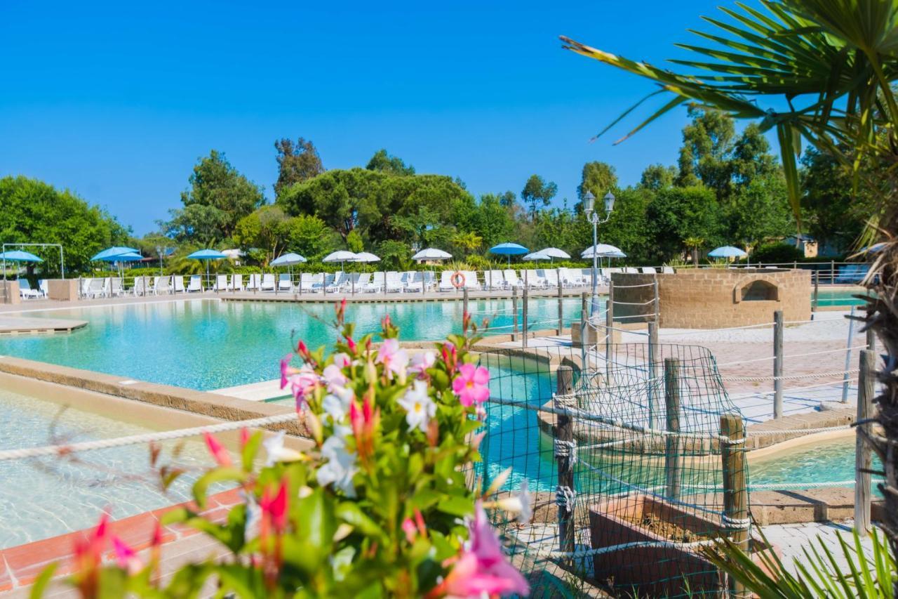 Camping Le Palme Marina Di Bibbona Extérieur photo